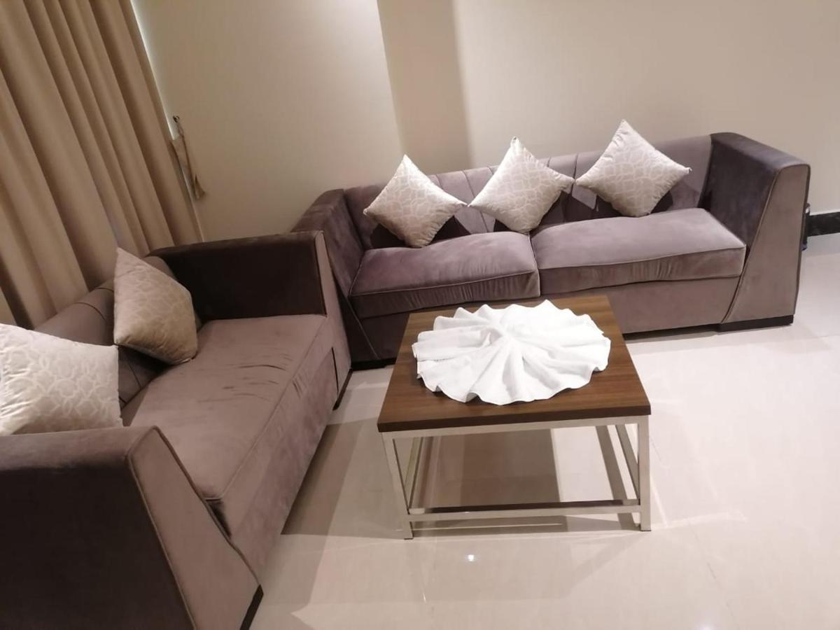Makarem Residence - Hotel Apartments Ель-Хубар Екстер'єр фото