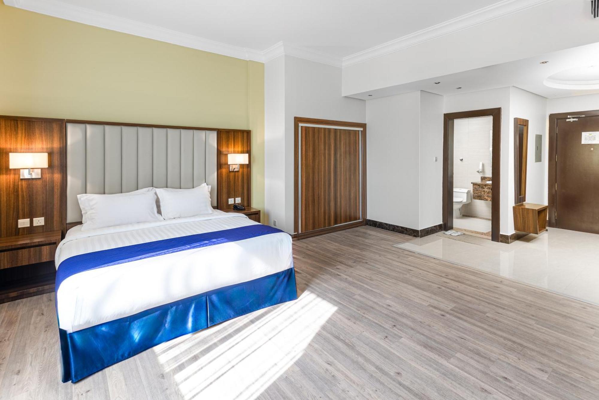 Makarem Residence - Hotel Apartments Ель-Хубар Екстер'єр фото